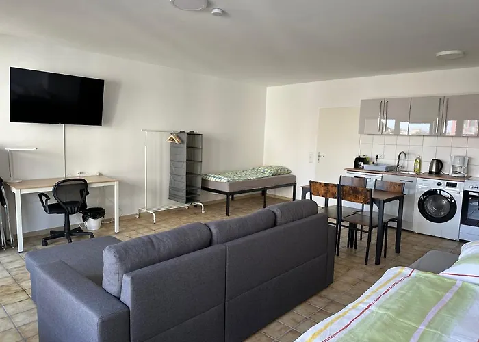 Nice, Big And Central Apartment With 2 Balconies