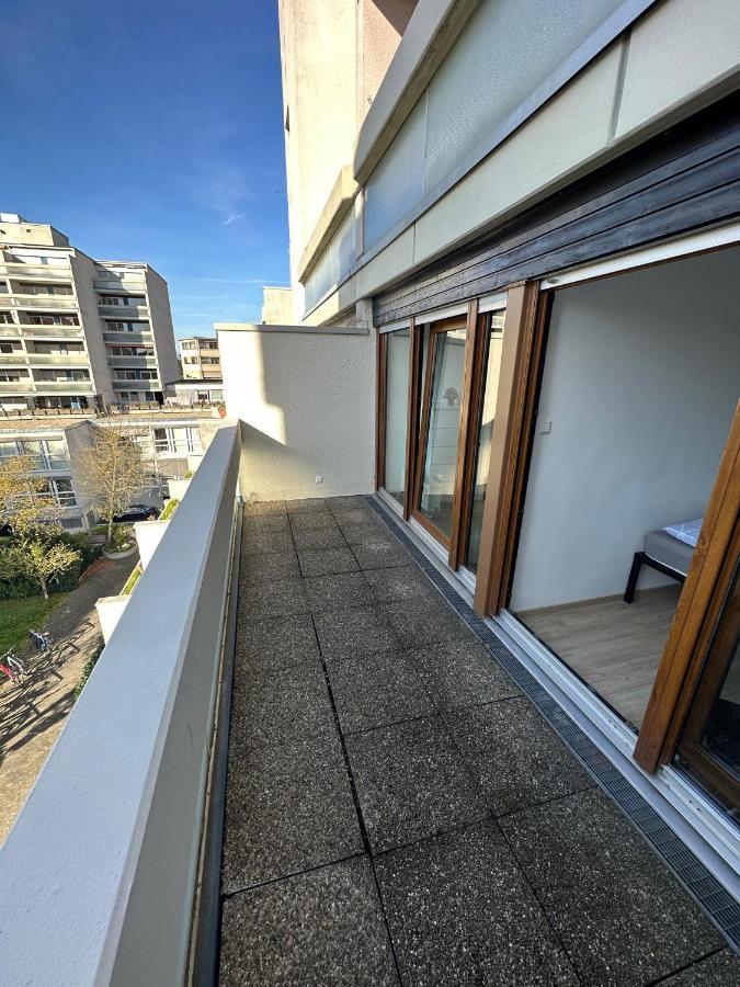 Nice, Big And With 2 Balconies Apartment